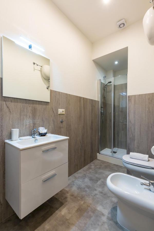 San Marcellino Cool And Central By Napoliapartments Buitenkant foto